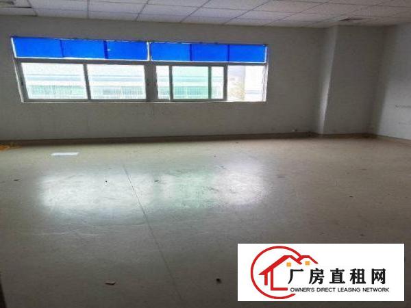 
		横岗安良新出独院二楼300平厂房出租，合同期长
	
