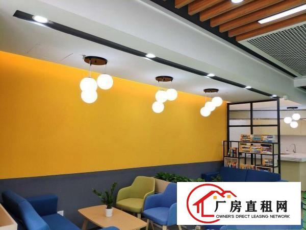
		880龙岗地铁口小型办公室公寓出租，可注册红本，设备齐全
	