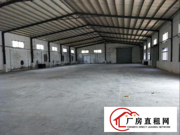 
		龙岗区水官高速单一层铁皮房740平方出租，带3间玻璃隔断
	