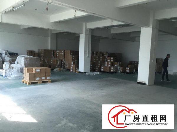
		出租龙岗区横岗400平方带电梯厂房
	