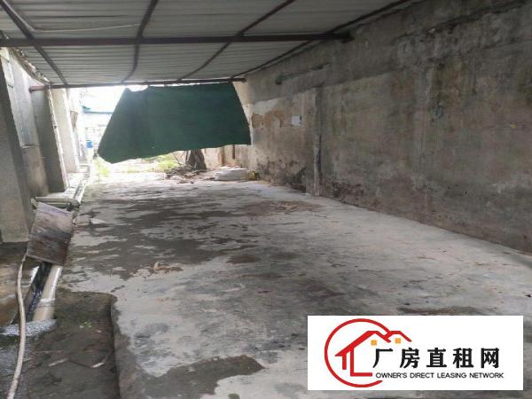 
		横岗六约社区宸和路8号一楼厂房1200平米
	