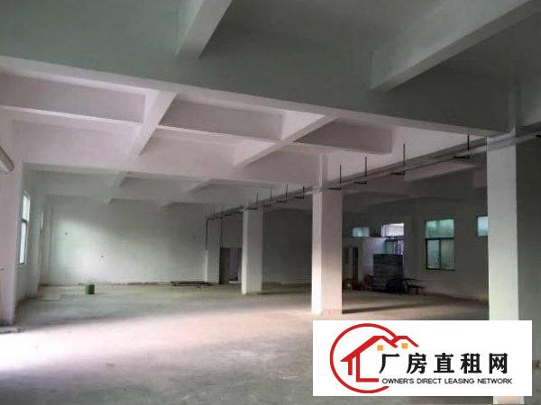 
		横岗安良新出楼上原房东580平厂房招租，水电齐全
	