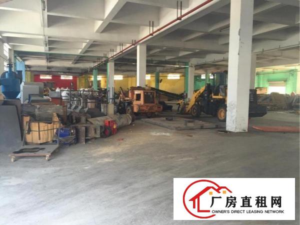 
		横岗新出7米高一楼标准厂房出租，可分租
	