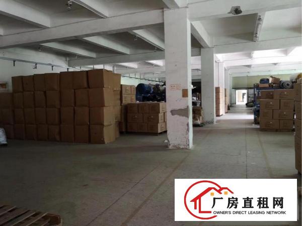 
		惠盐路边上独院超大空地2100一层22块
	