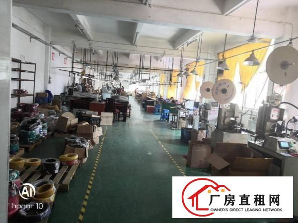 
		横岗地铁站18元带装修厂房出租
	