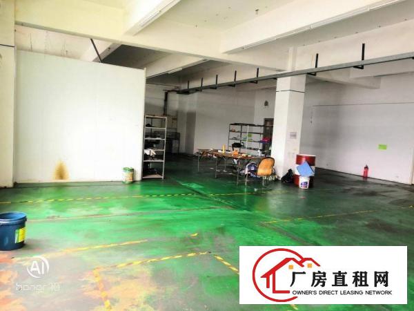 
		横岗永湖地铁站新出380平方带装修厂房，低价出租
	