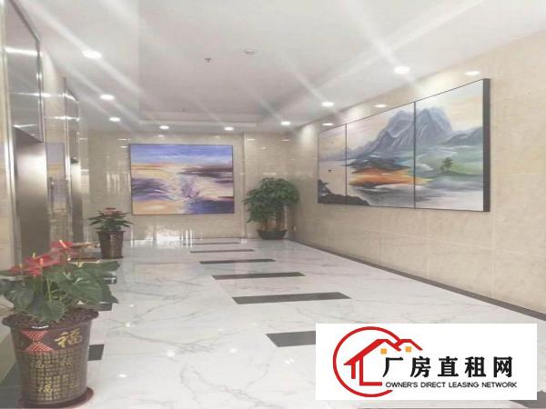 
		横岗地铁附近新出850平厂房可做仓库出租
	