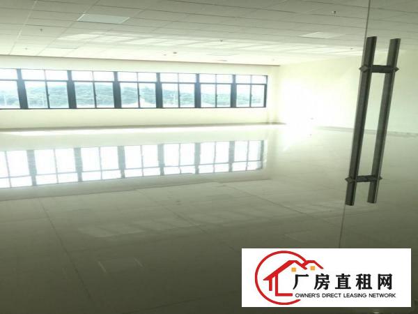 
		塘坑地铁站附近厂房单价20元，带电梯，现成装修水电
	