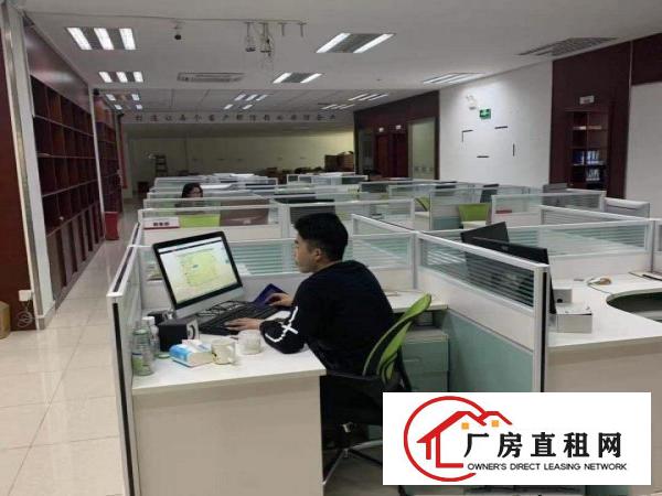 
		六约埔吓路一二楼厂房各1000平，大小分租有装修
	