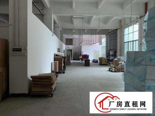 
		安良五村原房东一楼厂房1500平方，面积实量，可分租
	
