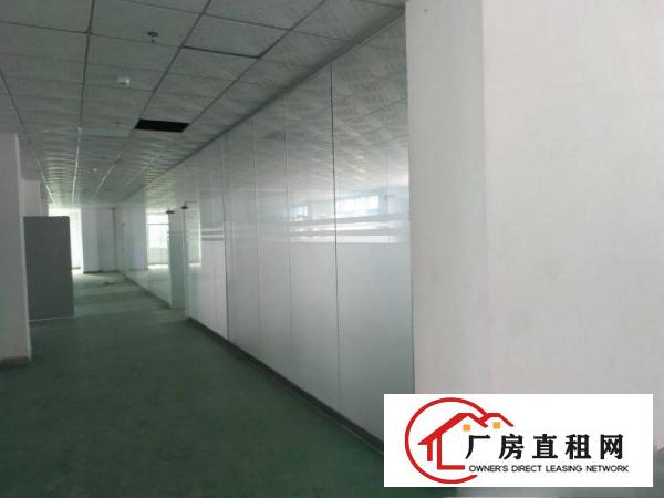 
		横岗地铁旁厂房出租600平1350平2100平带装修办公分租
	