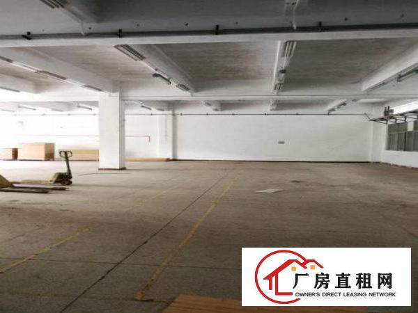 
		横岗沙荷路边简龙村附近一楼面积680平米厂房招租
	