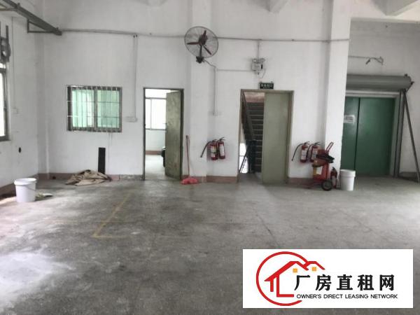 
		横岗窝肚工业区新出楼上原房东厂房850平米出租
	