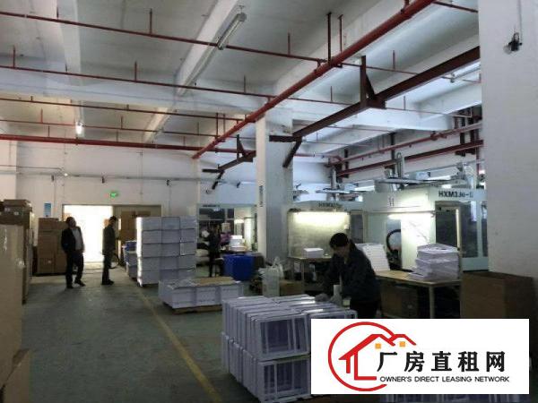
		横岗228工业区新出原房东标准厂房一楼1100平方，净高6米
	