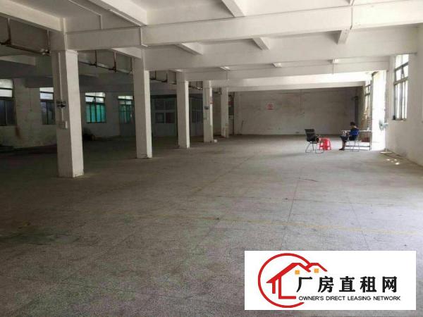 
		六约原房东一楼200平方起租
	