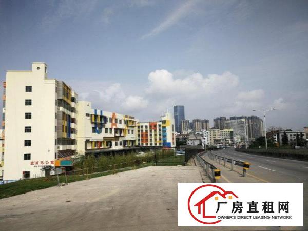 
		横岗地铁口一楼特价招租
	