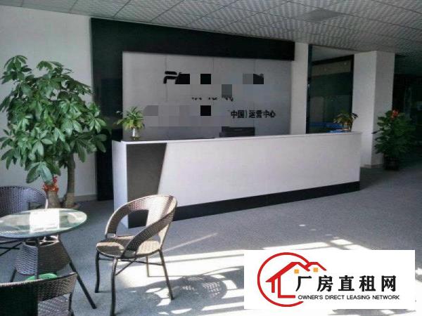 
		沙荷路边独院厂房分租楼上整层1260平方急租！
	