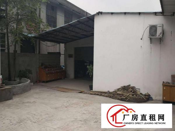 
		平湖鹅公岭单层550平方独门独院出租，要求工程，门窗等行业
	