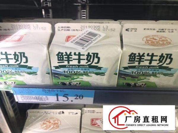 
		平湖融湖时代花园旁厂房招租仓库出租1600平米
	
