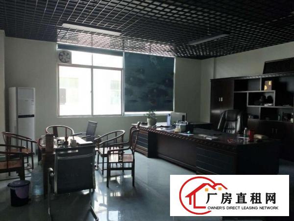
		凤岗近深圳电子手机电商厂房出租现成流水线
	
