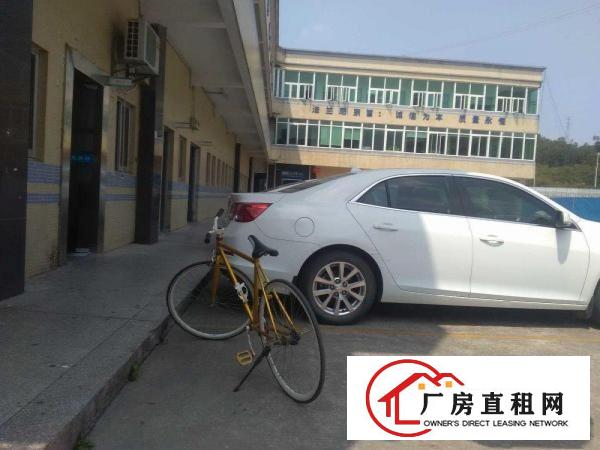
		龙岗平湖兴联工业区独院标准工业厂房8800平招租（可分租）
	