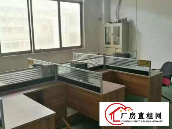 
		龙岗区华南城三楼精装修700平方急转
	