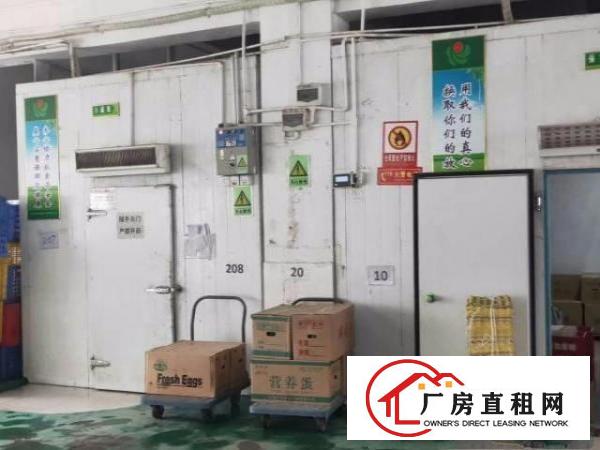 
		平湖白泥坑海吉星附近1000平方配送厂房出租，拎包入住，
	