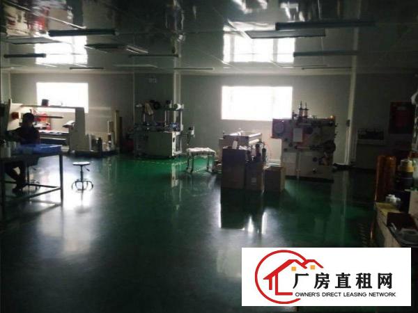 
		精装办公室水电齐全有消环批文交通方便
	