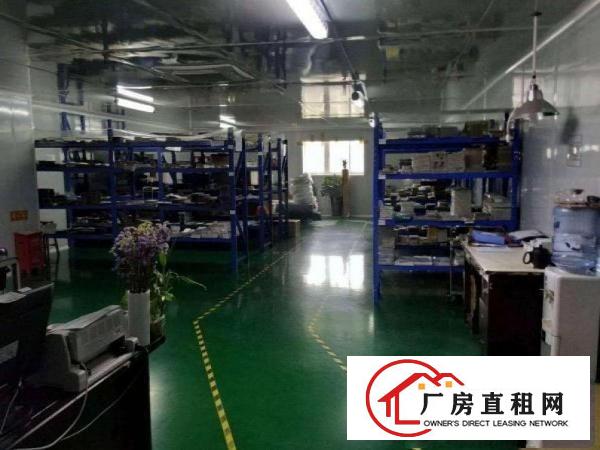 
		精装办公室水电齐全有消环批文交通方便
	