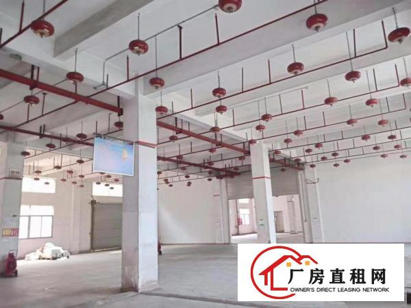 
		平湖富民工业区附近小面积一楼厂房汇，200平方起租
	