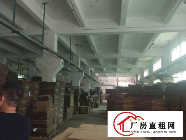 
		独院仓库厂房，标准厂房620平业主直租带装修！
	