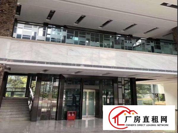 
		汽车站附近楼上500平精装修不要转让费厂房出租
	