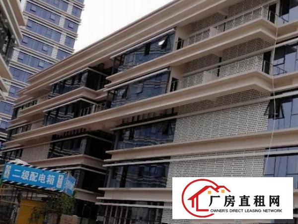
		平湖红本厂房，有两部货梯，厂房就在2楼电梯口，进出货方便
	