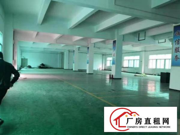 
		工业区2楼1320平，水电齐全无转让费
	