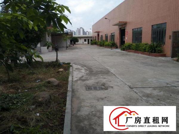 
		平湖独门独院单一层1200平砖墙到顶厂房可分可整
	