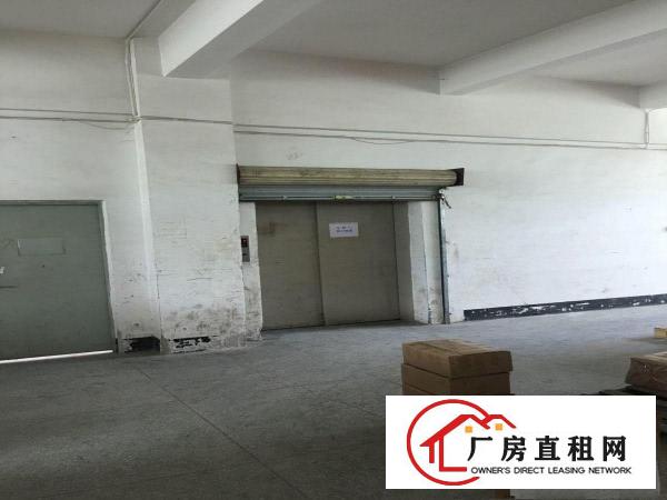 
		平湖上木古地铁站、高速口厂房出租，价格可谈
	