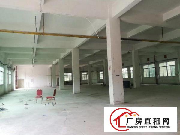 
		平湖新出无公摊一楼厂房1350平出租可分租
	