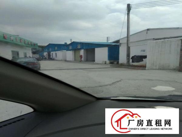 
		平湖鹅公岭路口550平方完全独门独院单层厂房出租，有空地
	