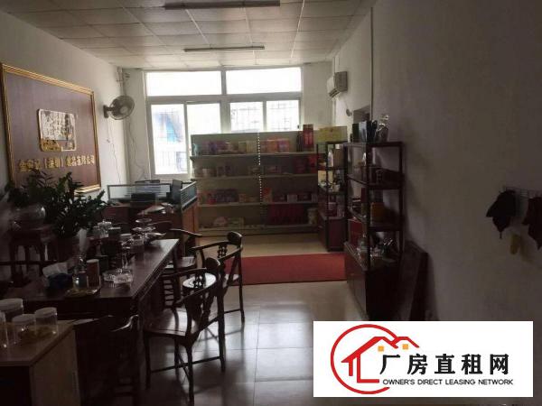 
		平湖白泥坑工业区新出750平1100平楼上配送厂房出租，精装
	