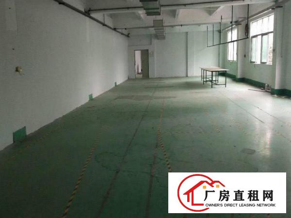 
		新出！平湖一楼二楼小面积厂房218平起出租，大小分
	