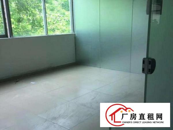 
		新出！平湖一楼二楼小面积厂房218平起出租，大小分
	