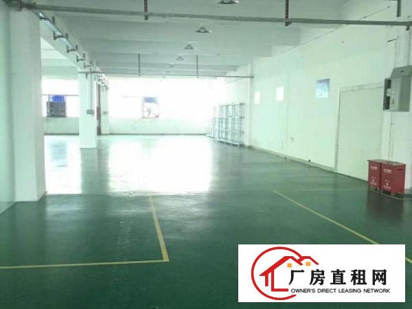
		新出！平湖一楼二楼小面积厂房218平起出租，大小分
	