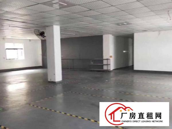 
		新出！平湖一楼二楼小面积厂房218平起出租，大小分
	