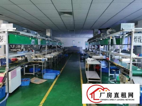 
		平湖富民工业区3楼全新装修580平米出租
	