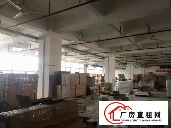 
		出租龙岗区平湖楼上厂房1000平无公摊面积
	