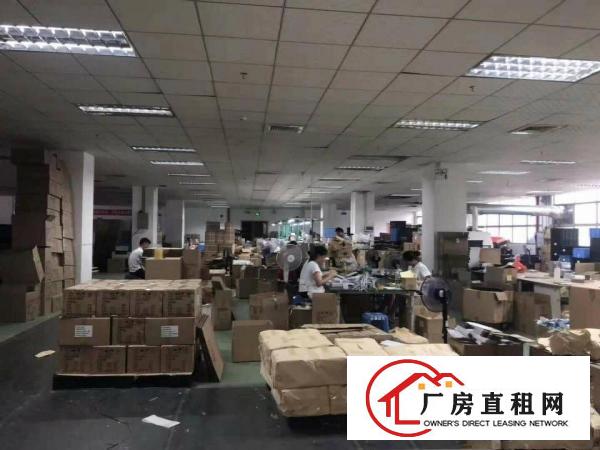 
		出租龙岗区平湖楼上厂房1000平无公摊面积
	