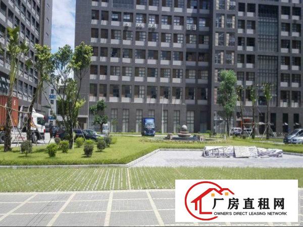 
		布吉，平湖大量厂房出租
	