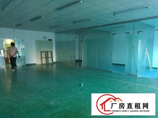 
		新木工业园独院厂房分租二楼650平米
	