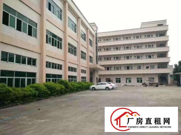 
		平湖富民带装修二楼800平方厂房出租
	