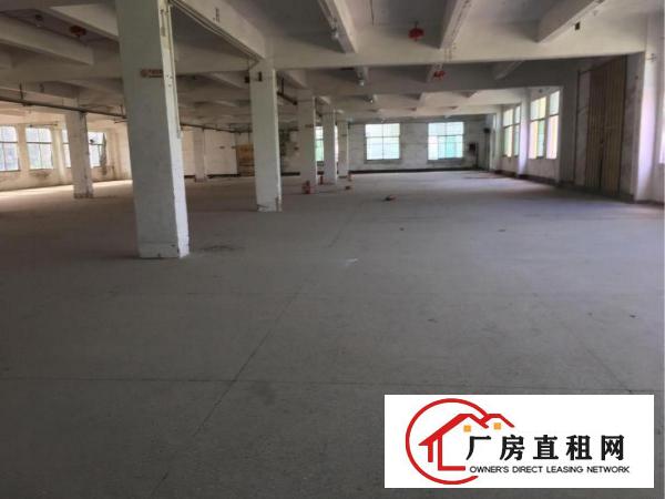 
		平湖华南城地铁口附近原房东带红本标准厂房4000平
	